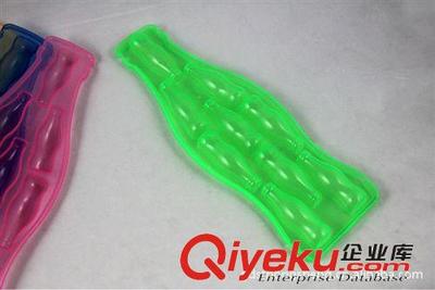 廠家直銷PP透明汽水瓶冰格 | 鴻盛塑料制品，品質(zhì)生活的實(shí)用之選